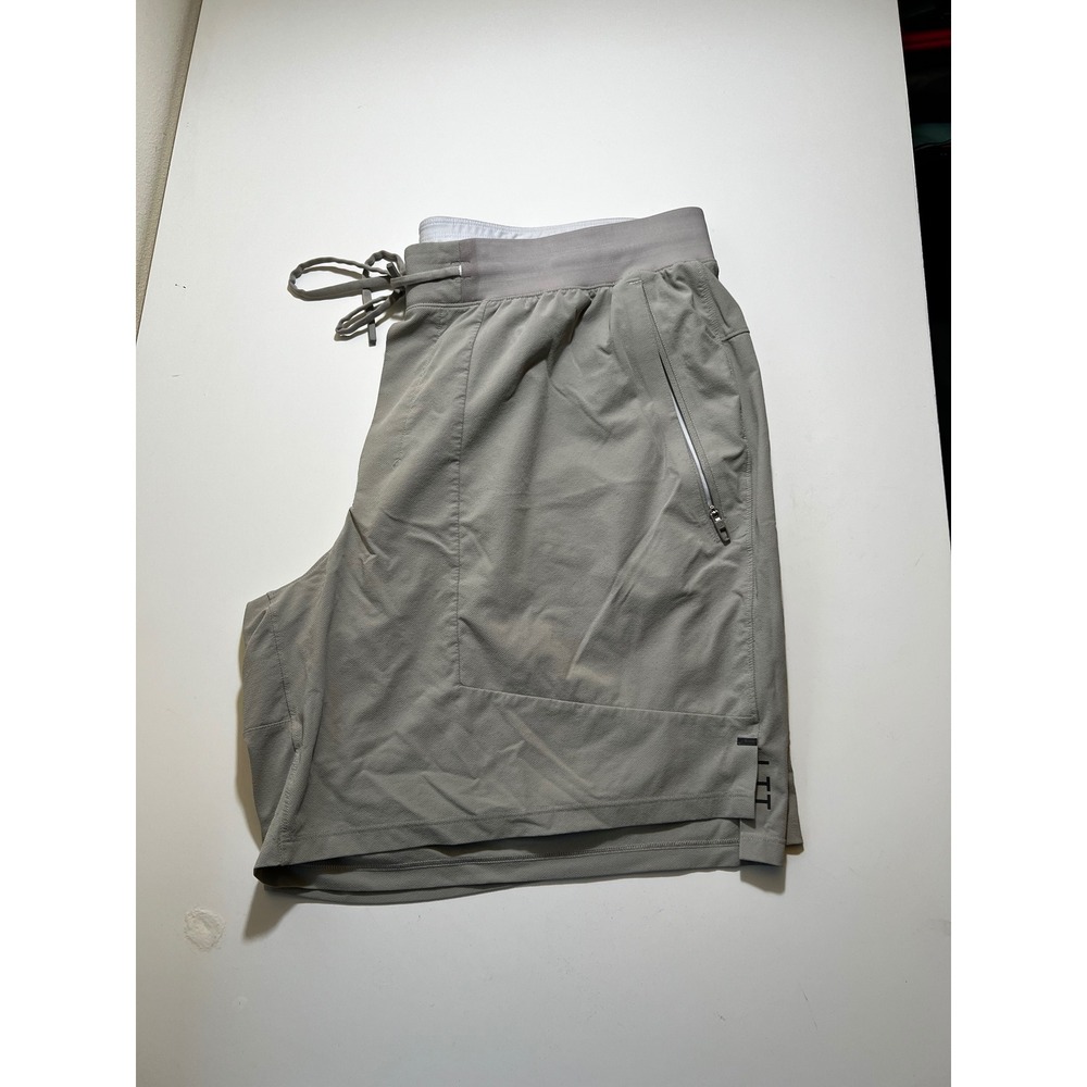 Lulumelon Men's License To Train LTT Linerless Short XL Rhino Gray 7" Athletic